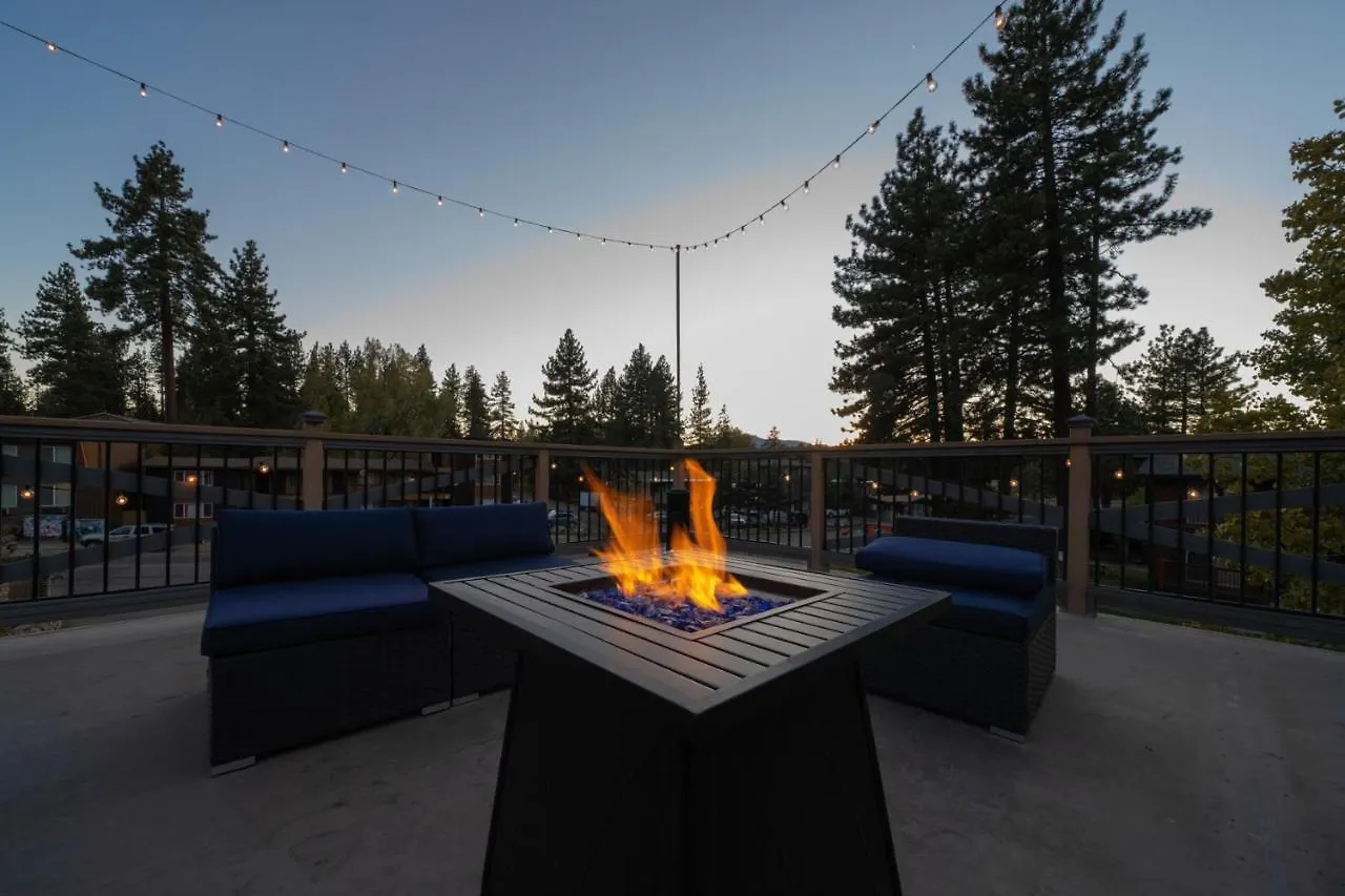 Mml Unit 14 - Spacious 2 Bedroom 2 Bath Next To Lake/Ski Village South Lake Tahoe 0*,  United States